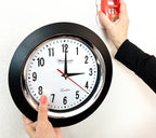 Pop & Hang – The Easy One-Nail Picture Hanging Tool